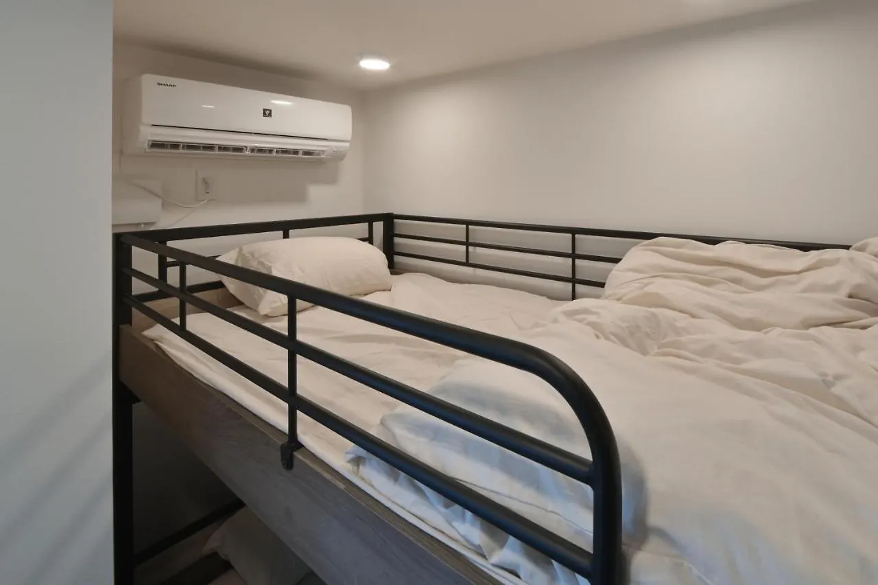 Stylewood Nishi-Shinjuku Apartment Tokyo